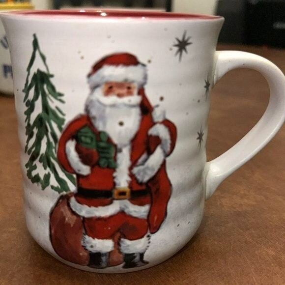 Set Of 4 Christmas Santa & Snowman Design Ceramic Coffee Mugs 4 Inch Tall - Picture 6 of 16